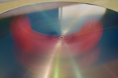 Bernhard Martus: Kugel auf sich drehender Scheibe